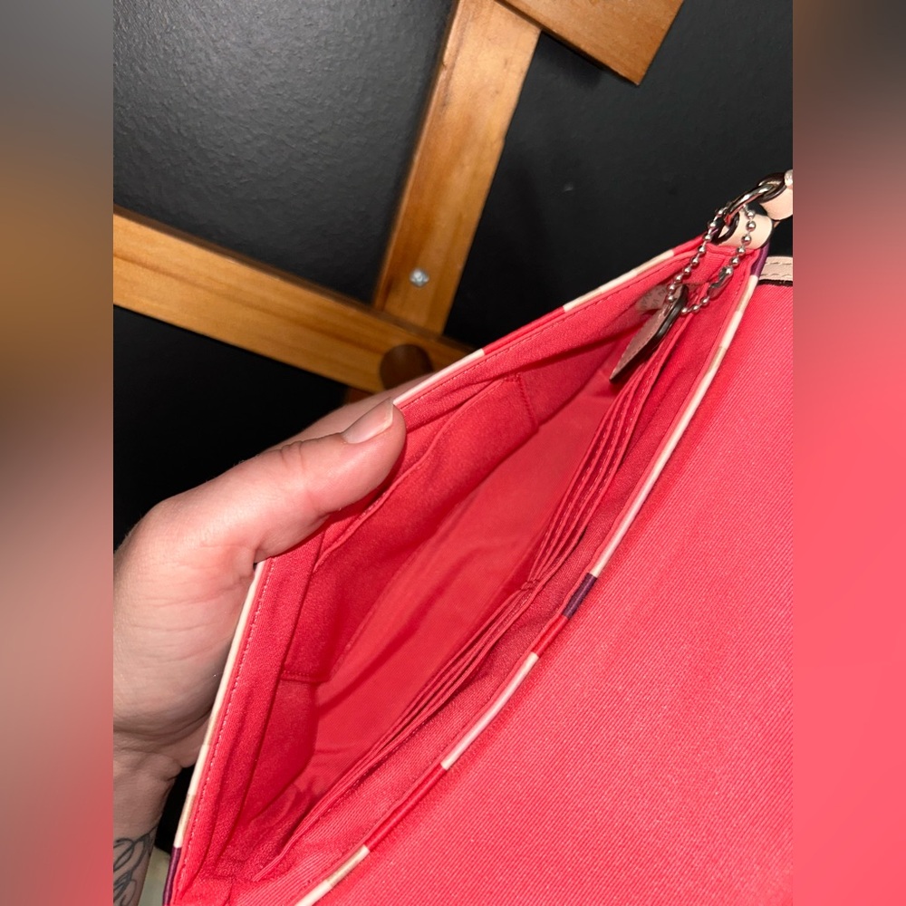 Coach Y2K Kristin Signature Monogram Multicolor Wristlet OP Art Fuchsia & Purple - Picture 11 of 14